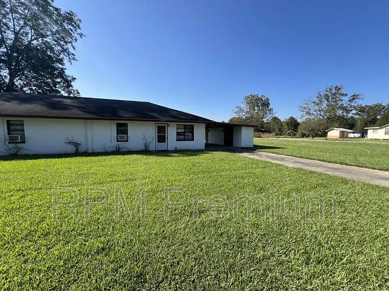 Building Photo - 13191 Sunshine Rd