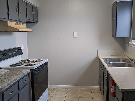 Kitchen. New Appliances to be installed.