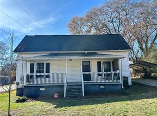 218 S 7th St, Easley, SC 29640