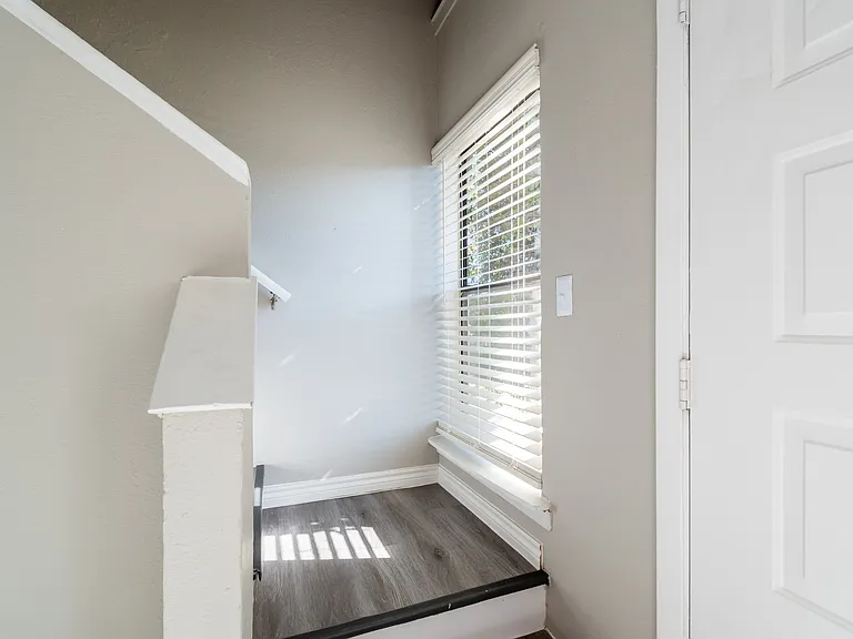 Central Park Townhomes — Photo 24