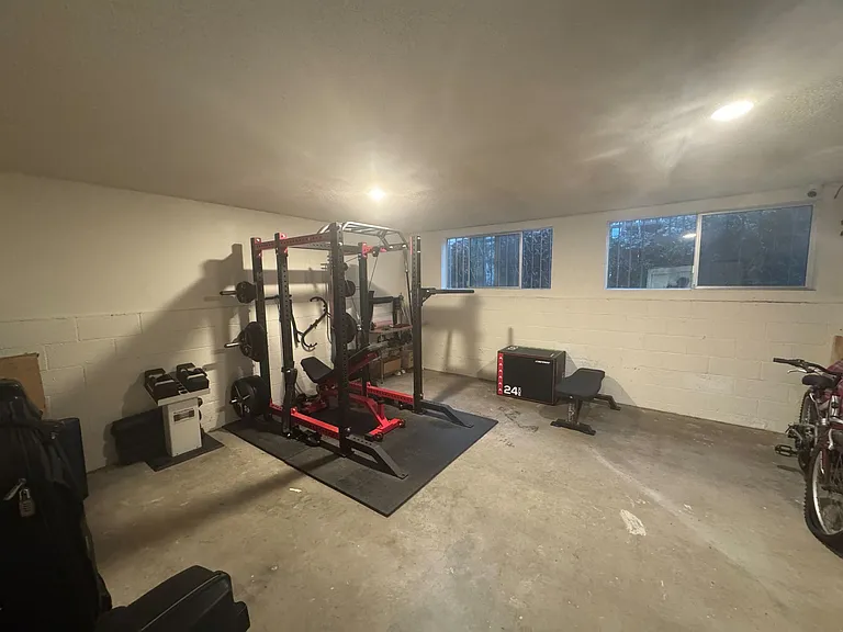 1623 Greenfield Ave #4 — Photo 5