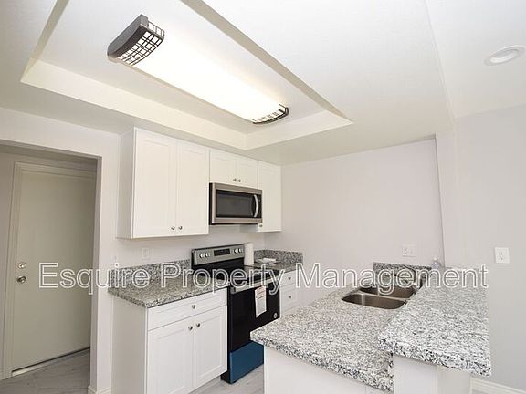 5th image of 630 Chapala Dr