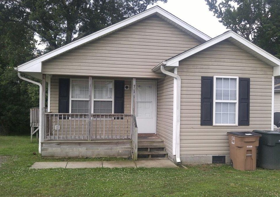 1st image of 711 Garrett St