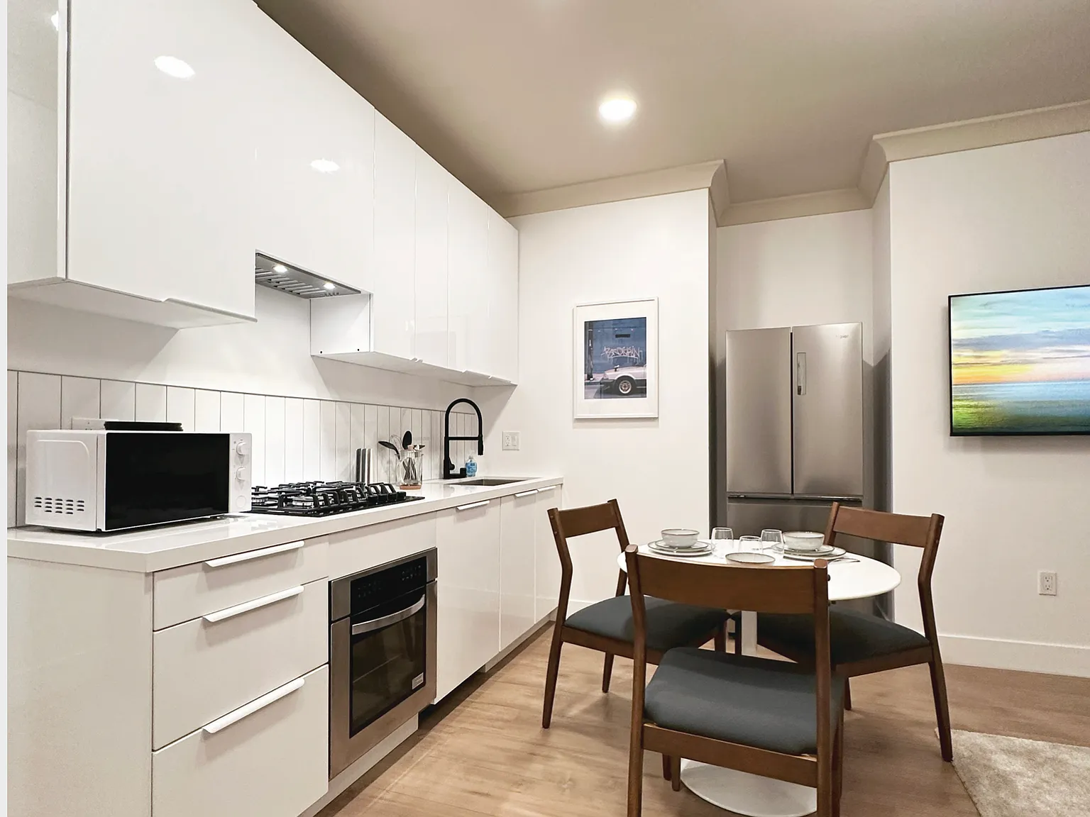 1 bed, 600 sqft, $3,500 — Photo 4