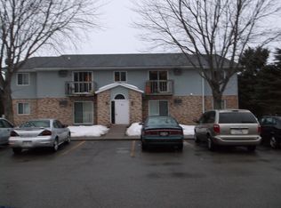 834 Meadowview Ln #11, Lodi, WI 53555