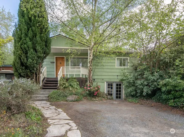 2317 NE 92nd Street, Seattle, WA 98115