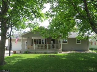 106 E Douglas St, Arlington, MN 55307