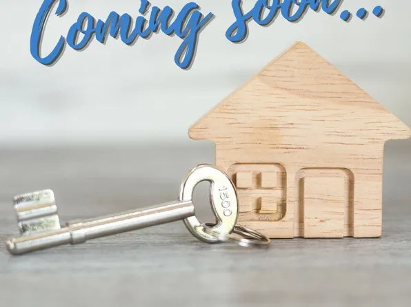 138 Alton Dr, Madison, WI 53718