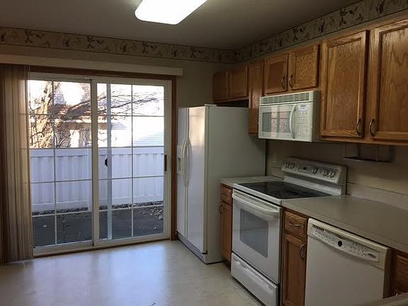 2nd image of 2145 Grenadier Ave N