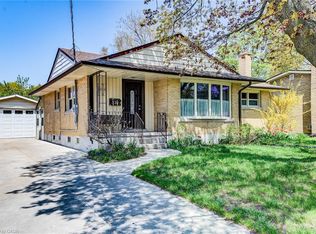 574 Krug St, Kitchener, ON N2B1L7