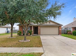 213 Hyltin St, Hutto, TX 78634