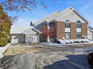 761 Cherokee Path, Lake Mills, WI 53551