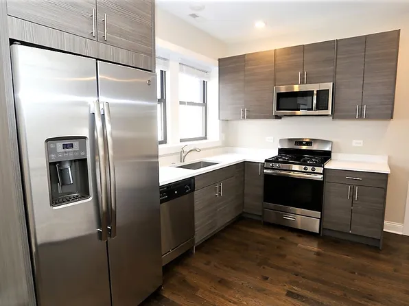 2228 N Sawyer Ave, Chicago, IL