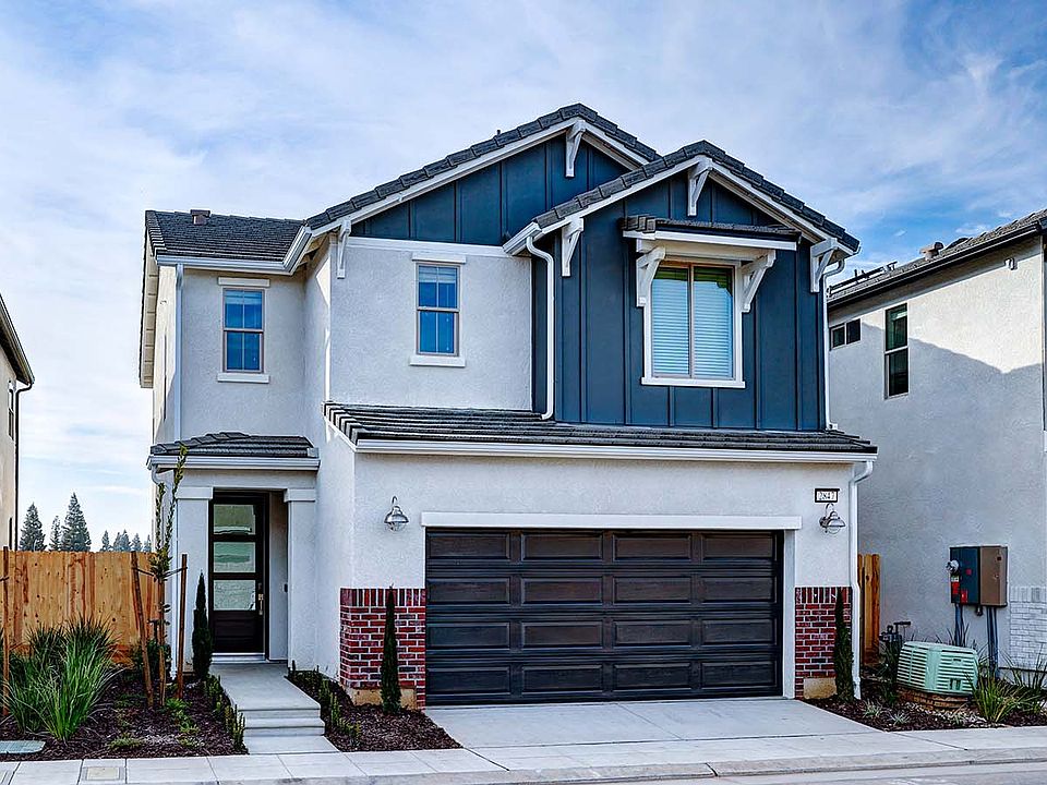 Canvas 2 - Modern Farmhouse Exterior