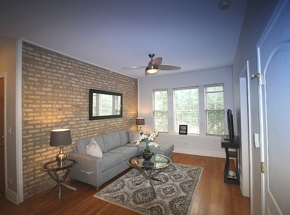 3rd image of 3037 W Belle Plaine Ave APT 3