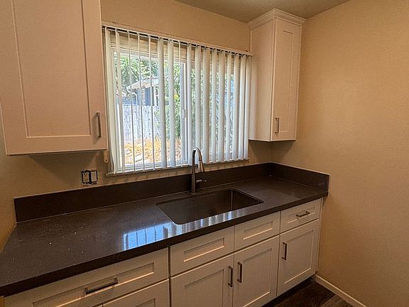 4th image of 10155 & 10165 Silverton Ave #3