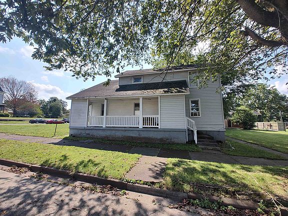 2nd image of 418 Buckhorn St