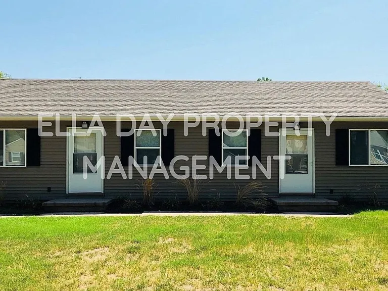 836 S Terrace Dr #1 — Photo 1