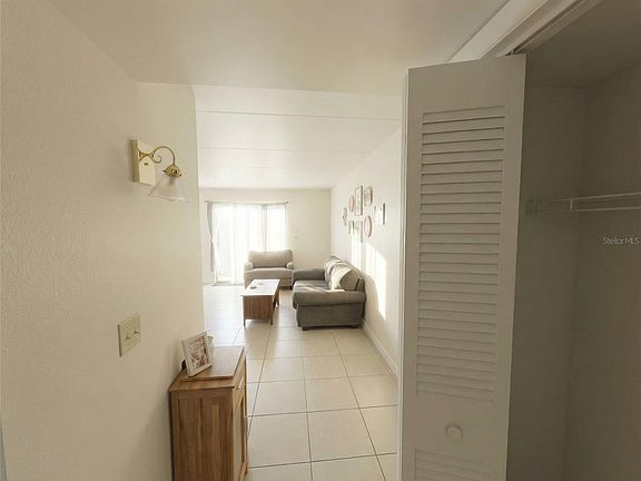 4th image of 2856 Somerset Park Dr APT 102