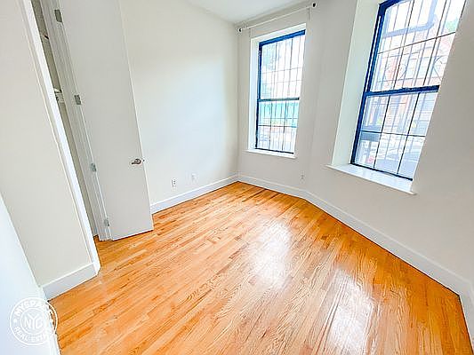 1st image of 654 Park Pl #6FR