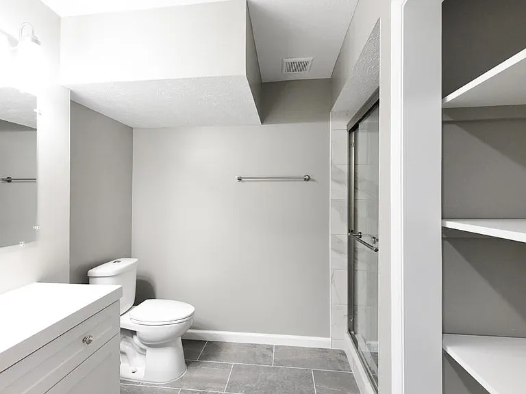 Lower Level 3/4 Bathroom
