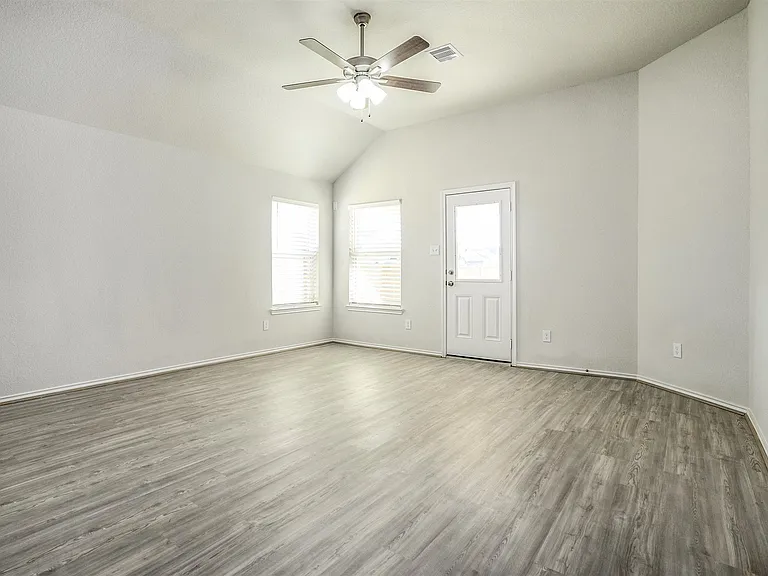 3107 Andlor Hills Dr — Photo 12