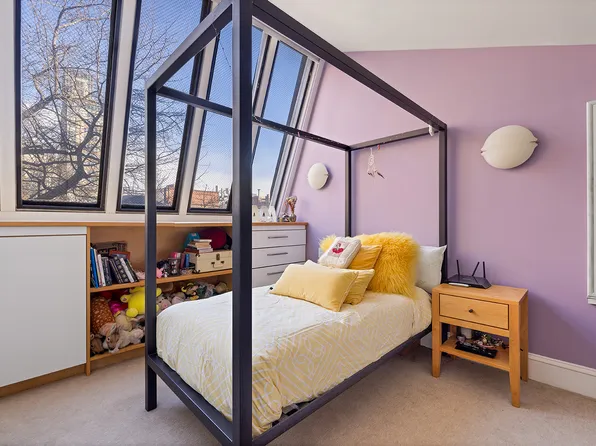 138 East 95th Street image 18 of 19