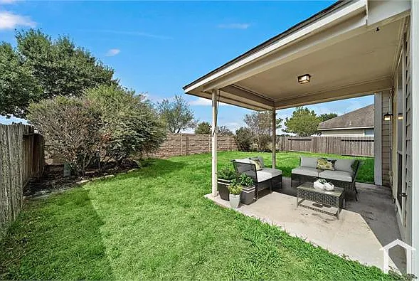 11067 Pierce Valley Dr — Photo 10