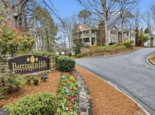 112 Barrington Hills Dr, Sandy Springs, GA 30350
