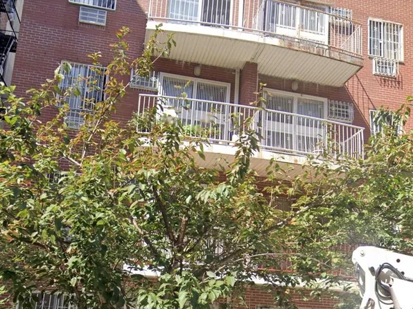 41-36 66th Street #2A, Woodside, NY 11377