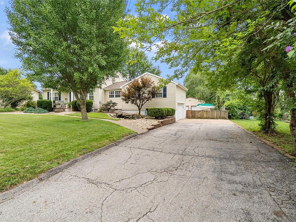 832 Lonedell Rd, Arnold, MO 63010 Zillow