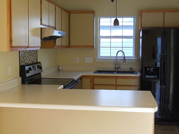 Lots of counter space