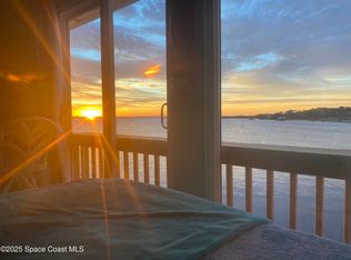 4997 Riveredge Dr, Titusville, FL 32780
