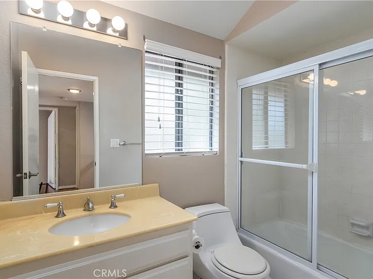 21820 Marylee St #225 — Photo 22