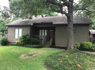 810 Victoria Ct, Murrells Inlet, SC 29576