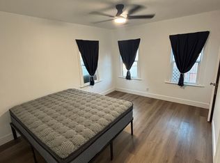 443 W Tichenor St, Compton, CA 90220