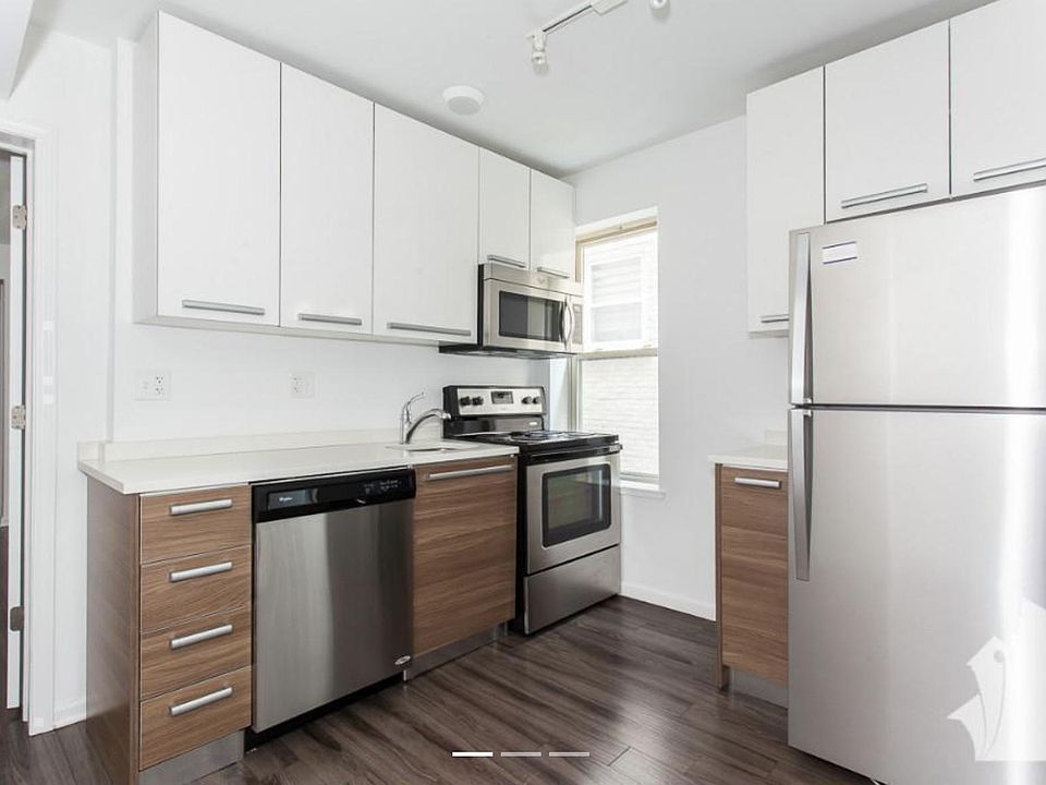 1st image of 920 W Carmen Ave #3H