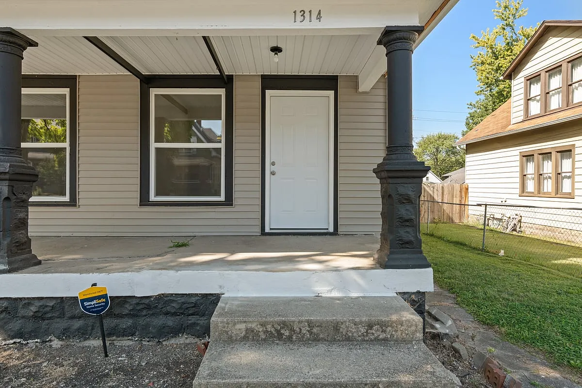1314 North Dearborn Street — Photo 3