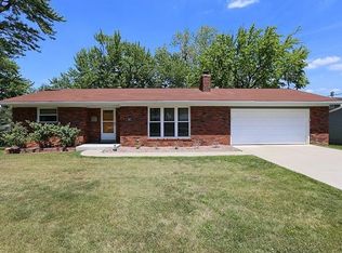 213 Cordes St, O'Fallon, MO 63366