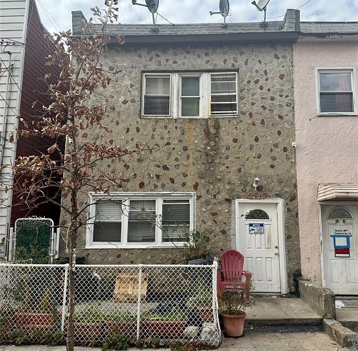 1st image of 2862 Brighton 3rd St