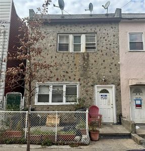 2862 Brighton 3rd St, Brooklyn, NY, 11235