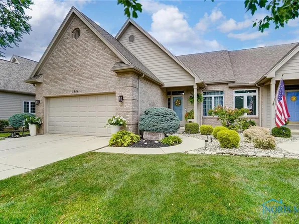 1404 Turnberry Ct, Bowling Green, OH 43402