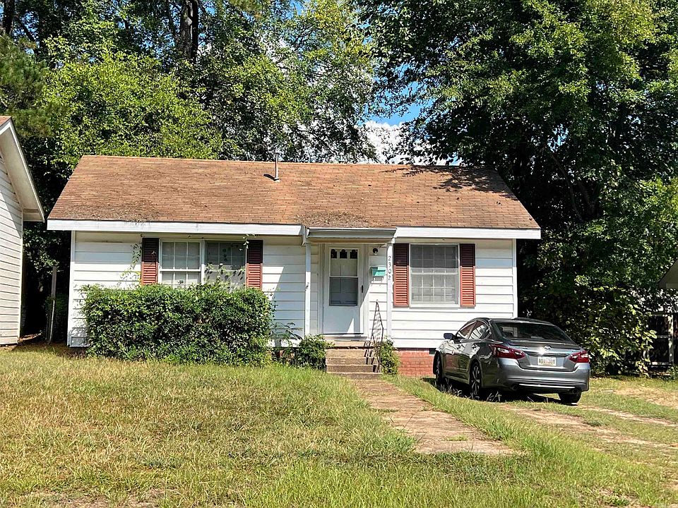 1st image of 2302 Barkman St