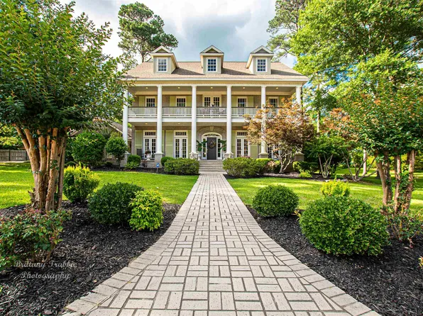 1924 W Cedar St, El Dorado, AR 71730