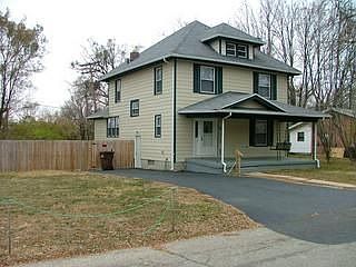 1st image of 25 Meadow Dr