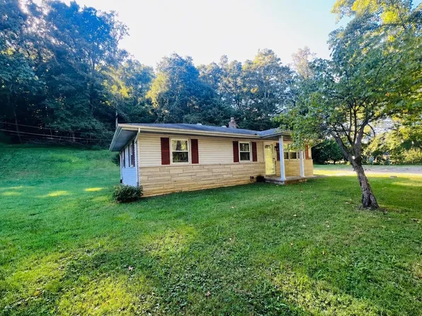 6571 Silverpoint Rd, Cannelton, IN 47520