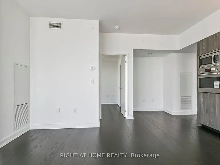 11 Wellesley St W #5408 — Photo 4