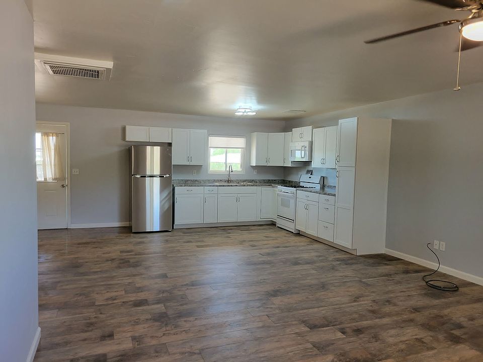 Kitchen from the Family Room angle
