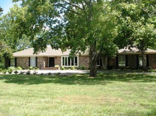 5905 Long Meadow Rd, Nashville, TN 37205