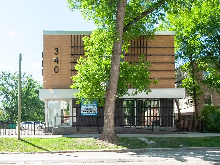 340 Assiniboine Ave #102 — Photo 1